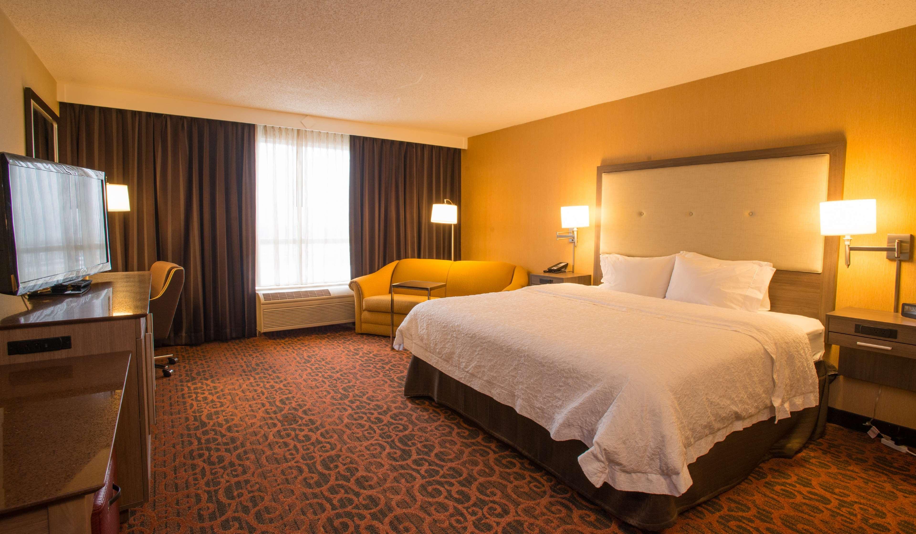 Hampton Inn Toronto-Mississauga West Exterior foto