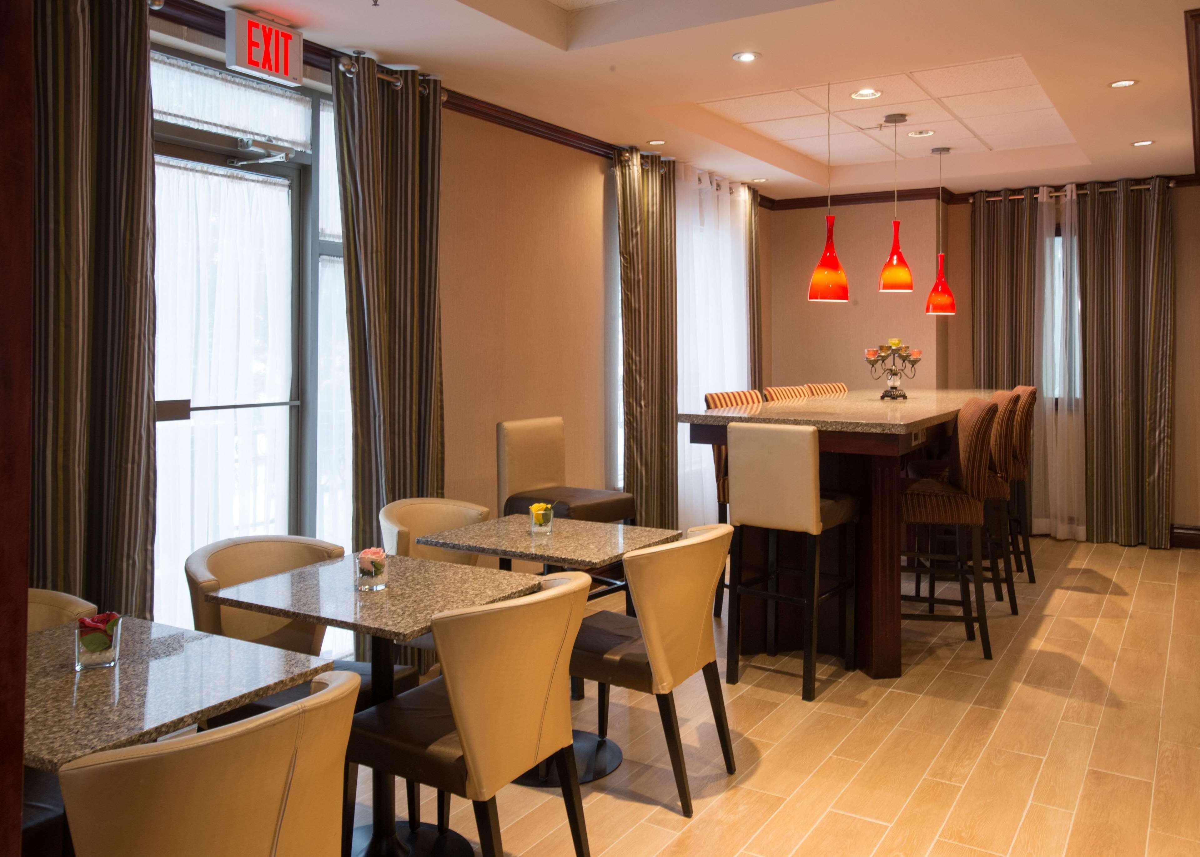 Hampton Inn Toronto-Mississauga West Exterior foto