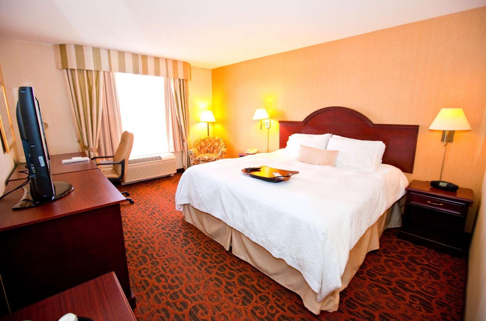 Hampton Inn Toronto-Mississauga West Exterior foto